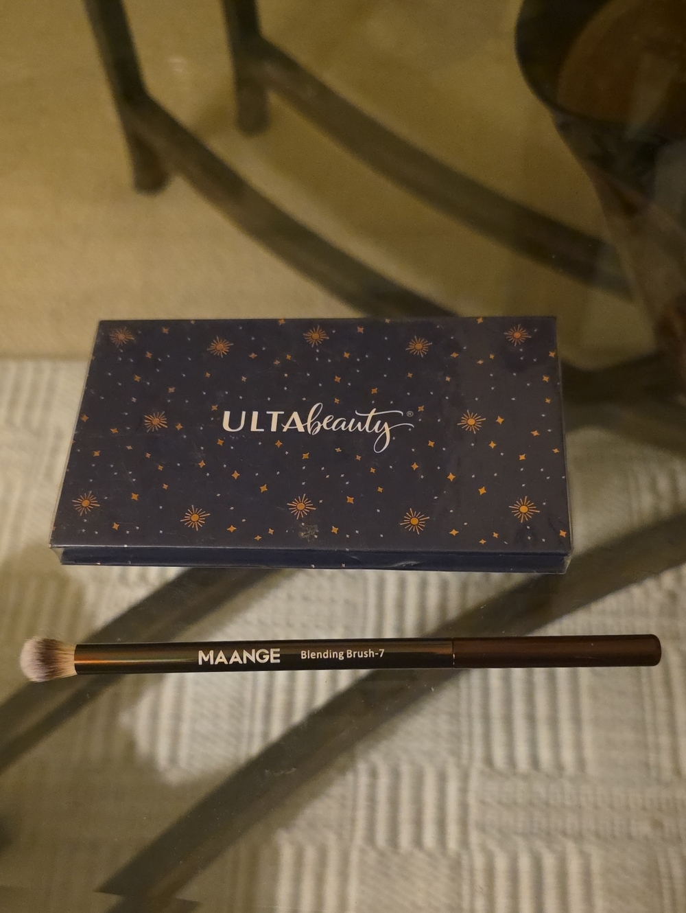 ULTA Beauty Navy Starry 8 Eyeshadow Palette with Brown MAANGE Blending Brush